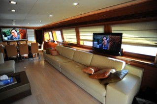 Yacht PORT GHALIB - Main Salon